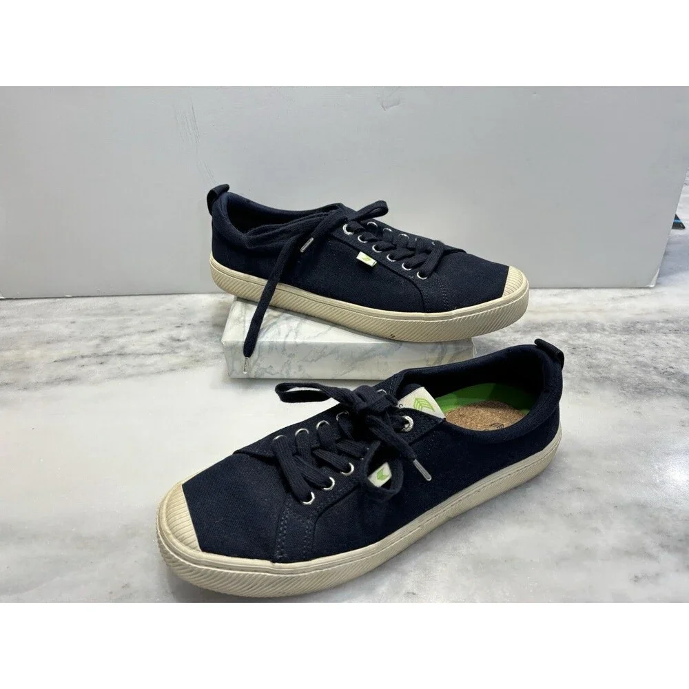 Cariuma Rio Brazil Low Navy Canvas Sneakers Shoe Mens 12 Women’s 13.5 Blue - Picture 1 of 12